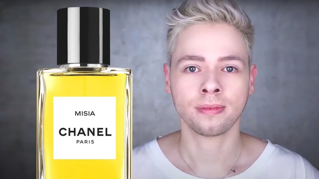 Read more about the article Chanel Misia Perfume Review: Price, Notes, Performance